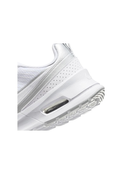 Nike Air Max Nuaxis Womens Sneaker Kadın Günlük Spor Ayakkabı Beyaz Beyaz