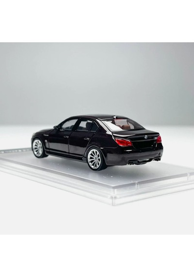 King Model Bmw M5 E60 Brown Kahverengi 1/64 Pleksi