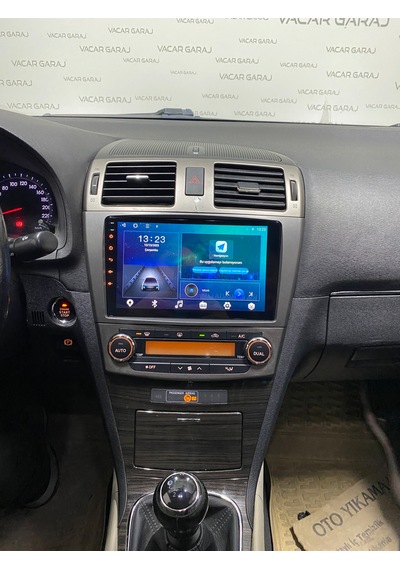 Toyota Avensıs 2009-15 9" Uyumlu Androıd Multimedya Gerçek 2/32 Kablosuz Carplay Geri Görüş Kameralı 9"