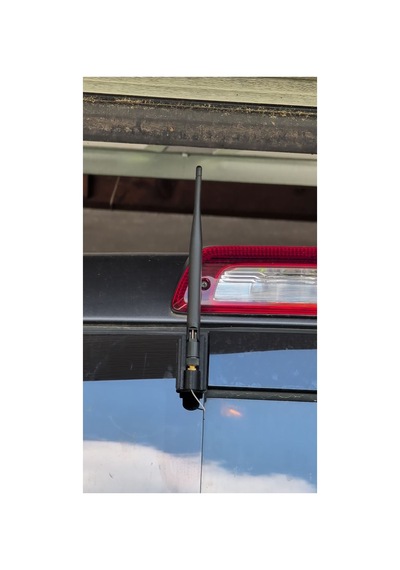 2000-2026 Toyota Tundra Arka Cam Anten Montajı Sma Konektör