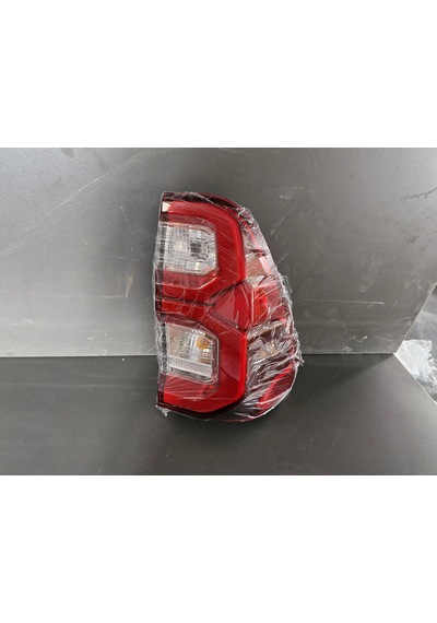 Toyota Hilux Sağ Arka Stop Duylu Ledli Sıfır 2021 2022 2023