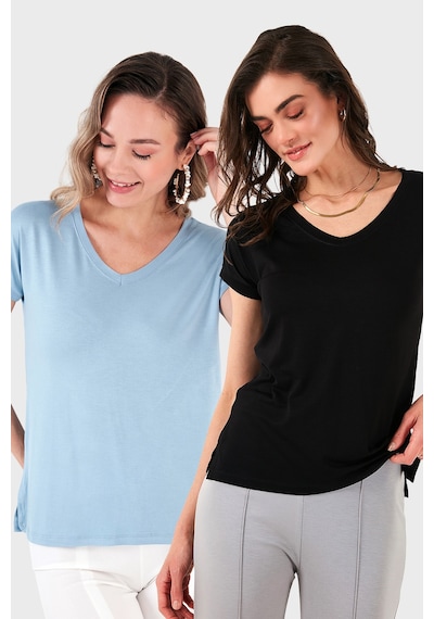 Lela V Yaka Relaxed Fit Yırtmaç Detaylı 2'Li Paket Bayan Bluz 5862000S2 Siyah-Bebe Mavi