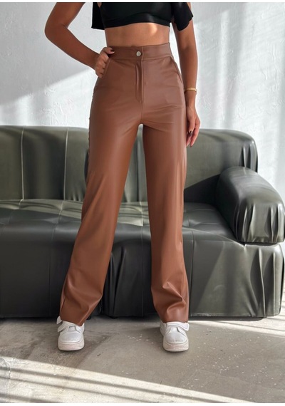 Gugus Kadın Suni Deri Palazzo Bol Paça İçi Polarlı Termal Kışlık Wide Lege Trend Pantolon Taba Gugus Kadın Suni Deri Palazzo Bol Paça İçi Polarlı Termal Kışlık Wide Lege Trend Pantolon Taba
