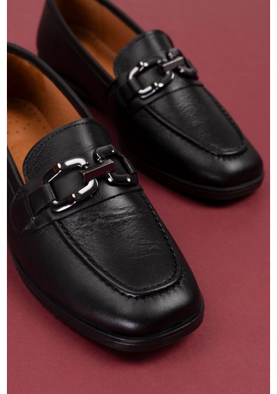 Gondol Hakiki Deri Kadın Köşeli Burun Loafer Esl.b06 Siyah
