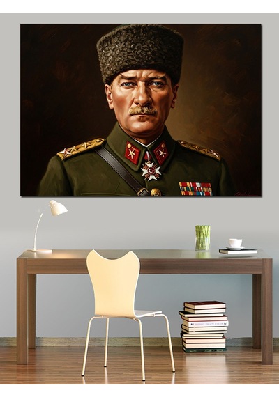Üniformalı Heybetli Atatürk Portresi 2 Dekoratif Kanvas - Mdf Ahşap Tablo
