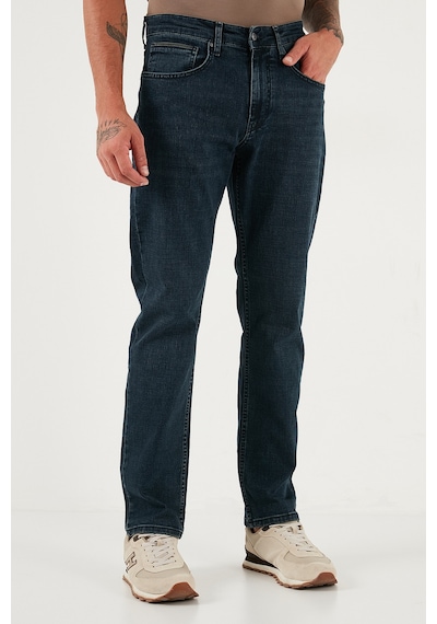 Buratti Streç Pamuklu Comfort Fit Yüksek Bel Boru Paça Jeans Erkek Kot Pantolon 4412C26Texas Mavi Buratti Streç Pamuklu Comfort Fit Yüksek Bel Boru Paça Jeans Erkek Kot Pantolon 4412C26Texas Mavi