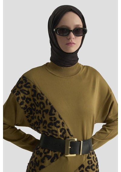 Armine Trend Leopar Desenli Triko Tunik Yağ Yeşili 25ytd4109 Yağ Yeşili