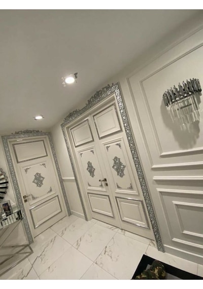 Kahve Eskitme Saray Tavan Motif 28,5 37,5 Cm