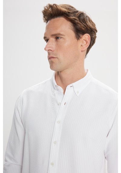 AC&Co / Altınyıldız Classics Erkek Beyaz Pamuklu Slim Fit Dar Kesim Düğmeli Yaka Gofre Desenli Gömlek Beyaz