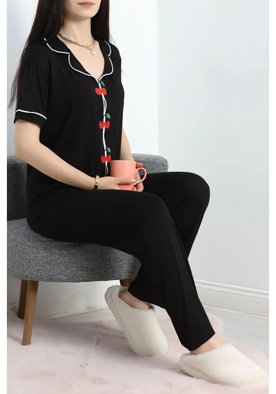 Seka Store Seka Kiraz Nakışlı Biyeli Viskon Pijama Takımı Siyah - 40562.1857. Çok Renkli Seka Store Seka Kiraz Nakışlı Biyeli Viskon Pijama Takımı Siyah - 40562.1857. Çok Renkli