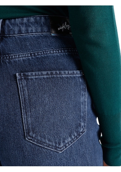 Colins 970 Berry Regular Fit Yüksek Bel Geniş Paça Denım Kadın Pantolon Cl1066408 Mavi Colins 970 Berry Regular Fit Yüksek Bel Geniş Paça Denım Kadın Pantolon Cl1066408 Mavi