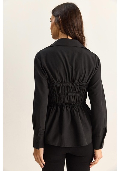 Shade Kadın Asimetrik Büzgü Detaylı Lastikli Bel Formlu Düğmeli Poplin Gömlek 0998 60286161 - Siyah Shade Kadın Asimetrik Büzgü Detaylı Lastikli Bel Formlu Düğmeli Poplin Gömlek 0998 60286161 - Siyah
