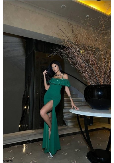DefyModa Kadın Taş Detaylı Maxi Askılı Abiye Elbise Yeşil