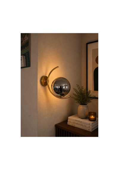 Moon Eskitme Gold Kasa Camlı Duvar Aplik Beyaz