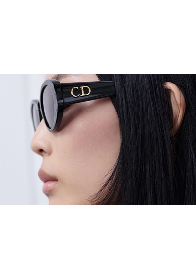 Dior Glow B3ı Cd 40258ı 25a1 01a 51-20-140 Siyah Oval Kadın Güneş Gözlüğü