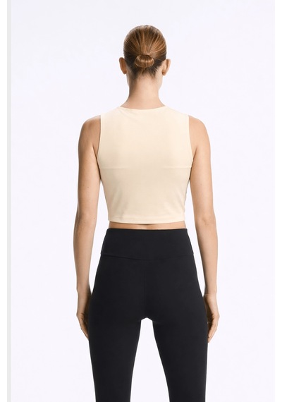 Fashion Friends Crop Fit Bisiklet Yaka Atlet Bayan Atlet 26y0713k1 Bej