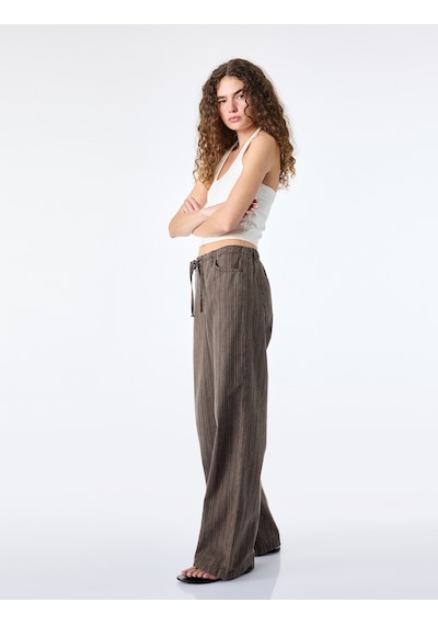 Koton Pamuklu Rahat Kalıp Beli Bağcıklı Çizgili Pantolon - Loose Straight Fit Jean Kahverengi Çizgili 6sal40148mw