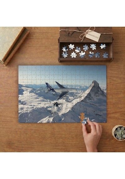 Karlı Dağlar Üstünde Savaş Uçakları Tasarımı 240 Parça Ahşap Puzzle Ahşap Kutuda Mpy20143