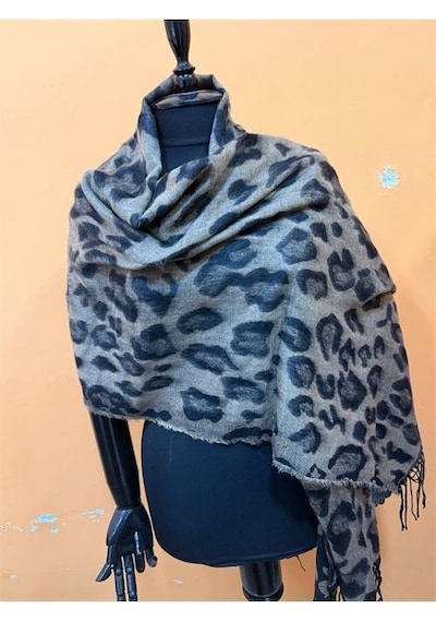 Neşeli Butik Kadın Yumuşak Dokulu Leopar Desen Püsküllü Şal Atkı Nbaks051 Kahverengi