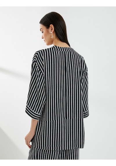 Koton Viskon Kimono Yarım Kollu Cep Detaylı Siyah Çizgili 4sak50080uw 4SAK50080UW9S9 Siyah Koton Viskon Kimono Yarım Kollu Cep Detaylı Siyah Çizgili 4sak50080uw 4SAK50080UW9S9 Siyah