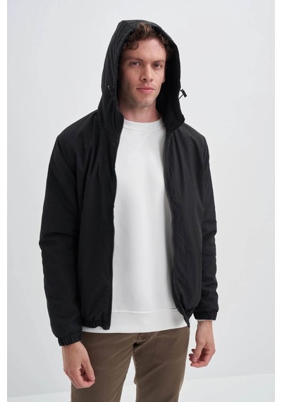 Cazador Basic Regular Fit Siyah Erkek Mont 10200