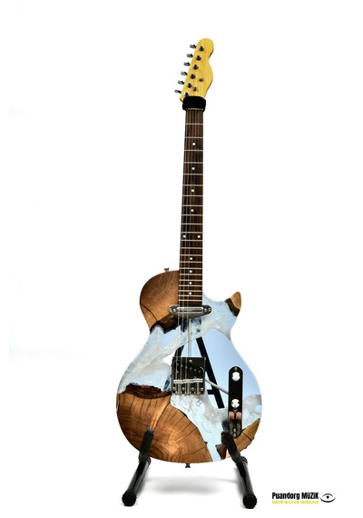 Elektro Gitar Custom Epoksi & Yıllanmış Ağaç Kişiye Özel Mavi