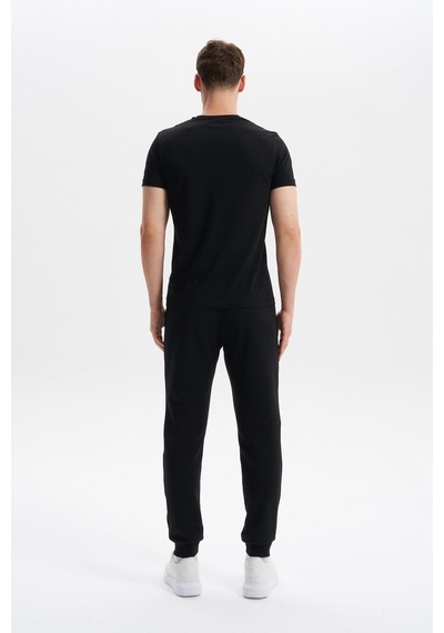 AR-MA Arma Erkek Slim Fit Örme Interlok Basic Dar Paça Eşofman Altı Arka Ve Yan Fleto Fermuar Cepli Paçalar Ribanalı %80 Pamuk %14 Polyester %6 Elastane K30174998902 Siyah AR-MA Arma Erkek Slim Fit Örme Interlok Basic Dar Paça Eşofman Altı Arka Ve Yan Fleto Fermuar Cepli Paçalar Ribanalı %80 Pamuk %14 Polyester %6 Elastane K30174998902 Siyah
