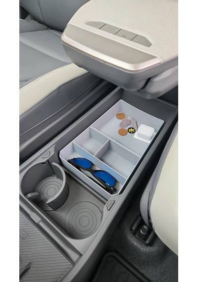 Kia Ev3 Süet Kaplı Orta Konsol Düzenleyici