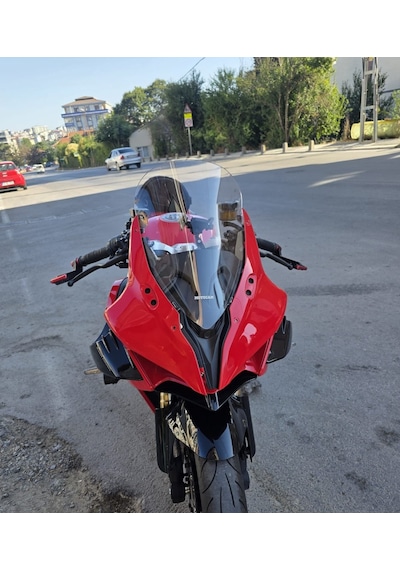 Motocam Qj Srk 25 R Ön Cam 2023-2026 Model 42cm Şeffaf Renkli 4mm