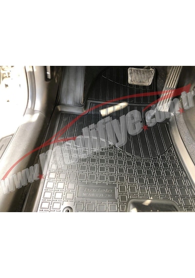 Hyundai i30 2013-2014 3D Kauçuk Havuzlu Paspas Kokusuz i 30