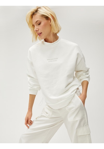 Koton Sırt Detaylı Sweatshirt Yazı Nakışlı Ekru 3sak10154ek Ekru