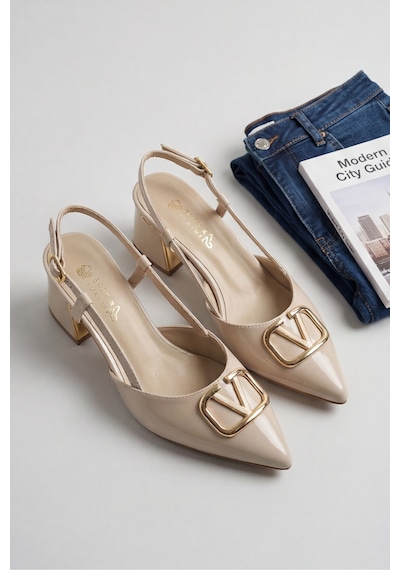 V-royal Nude Bej Rugan Işıltılı Altın V-toka Detaylı Elegant Slingback - Sivri Burun Alçak Kare ... V-royal Nude Bej Rugan Işıltılı Altın V-toka Detaylı Elegant Slingback - Sivri Burun Alçak Kare ...