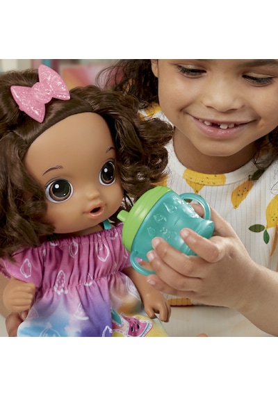 Baby Alive  Bebeğimle Eğlenceli Yudumlar Esmer F7357