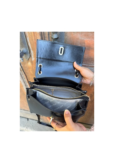 Just Polo Kadın Yeni Sezon Aksesuar Detaylı Çapraz Ayarlanabilir Askılı Şık El & Omuz Çantası Ebat 22 X 11 Cm Krem