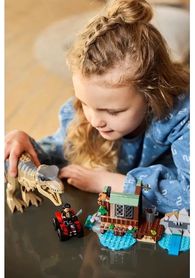 76975 Lego Jurassic World T. Rex Nehir Kaçışı 199 Parça +5 Yaş
