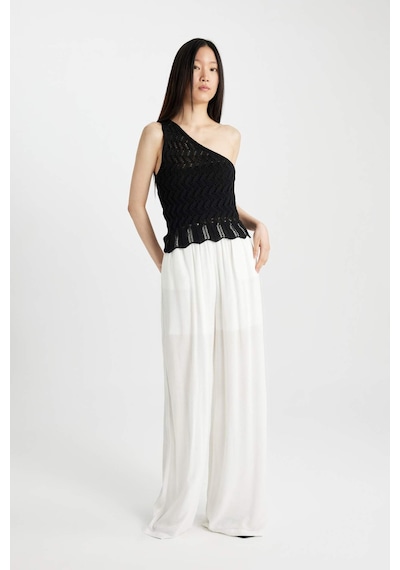 DeFacto Fitted Tek Omuzlu Kroşe Siyah Atlet C8981AX24SMBK27 DeFacto Fitted Tek Omuzlu Kroşe Siyah Atlet C8981AX24SMBK27