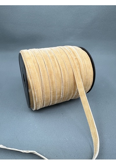 Paşateks- 1 Cm Düz Kadife - 5 Metre Kiraz Ağacı