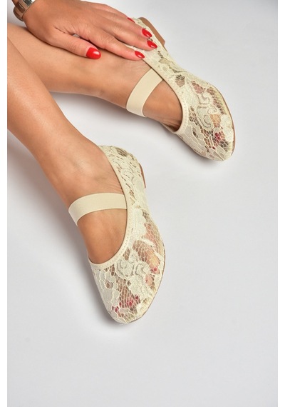 Fox Shoes Y726924306 Bej Dantel Kadın Babet