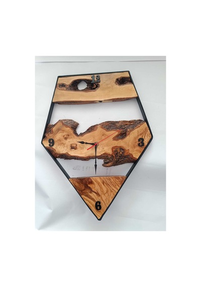 Doğal Zeytin Ahşap Duvar Saati 47x62 Cm El Yapımı Dekoratif Modern Duvar Saati Geometrik Metal Çerçeveli Şık Tasarım Kahverengi Doğal Zeytin Ahşap Duvar Saati 47x62 Cm El Yapımı Dekoratif Modern Duvar Saati Geometrik Metal Çerçeveli Şık Tasarım Kahverengi