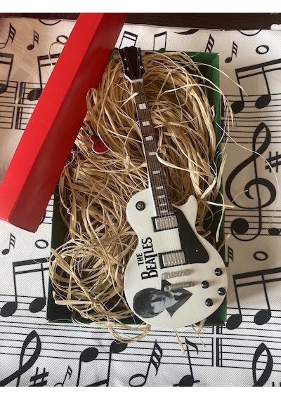 Elektro Gitar El Yapımı Ahşap Minyatür Hediyelik Biblo 25 Cm Les