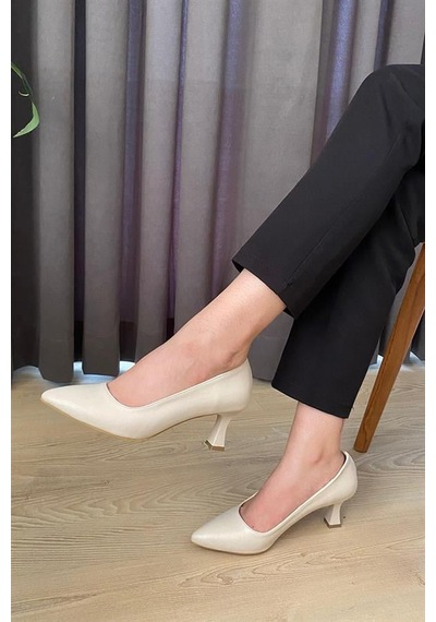 Kadın Sity Krem Cilt 6 Cm İnce Topuklu Stiletto Krem
