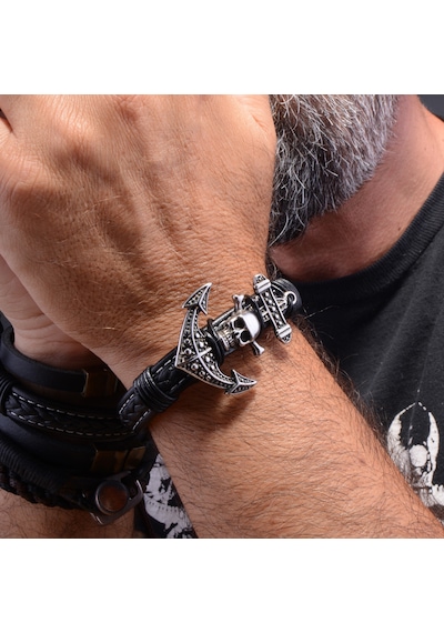 Çelik Aksesuarlı Deri Bileklik -  Pirate