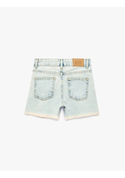 Koton Saçaklı Paça Cepli Pamuklu Denim Şort Lıght Indıgo 6skg40027ad Açık Mavi Koton Saçaklı Paça Cepli Pamuklu Denim Şort Lıght Indıgo 6skg40027ad Açık Mavi