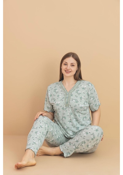 Pijamerry Kadın Büyük Beden Dantel Yaka Bambu Kısa Kol İnce Pijama Takımı 5930 - 1 Adet Yeşil Pijamerry Kadın Büyük Beden Dantel Yaka Bambu Kısa Kol İnce Pijama Takımı 5930 - 1 Adet Yeşil