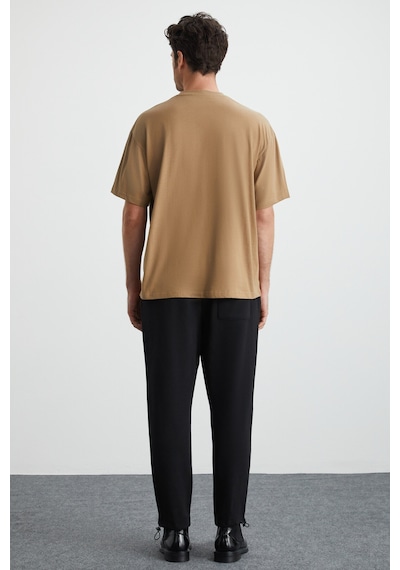 Grımelange Jett Erkek Oversize Fit %100 Organik Pamuk Kalın Dokulu Bisiklet Yakalı Vizon T-shirt Vizon Grımelange Jett Erkek Oversize Fit %100 Organik Pamuk Kalın Dokulu Bisiklet Yakalı Vizon T-shirt Vizon