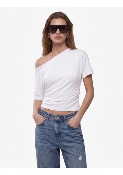 Koton Slim Fit Drape Detaylı Omzu Açık Kayık Yaka Tişört Beyaz 6sak50414ek