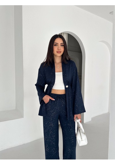 Kadın Simli Uzun Kol Modal Kumaş Kimono Pantolon İkili Takım Şık Ve Rahat Kadın Takım Lacivert Kadın Simli Uzun Kol Modal Kumaş Kimono Pantolon İkili Takım Şık Ve Rahat Kadın Takım Lacivert