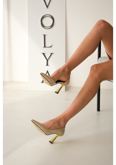 Divolya Scarlet Bej Kırışık Rugan 8cm Topuk Boyu Günlük Kullanım Stiletto Bej