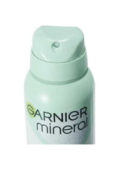 Garnier Mineral Hyaluronik Bakım Sprey Deodorant, 150 Ml