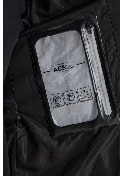AC&Co / Altınyıldız Classics Erkek Termometreli Standart Fit Çıkma Kapüşon Yaka Kapitone Desenli Şişme Mont Siyah